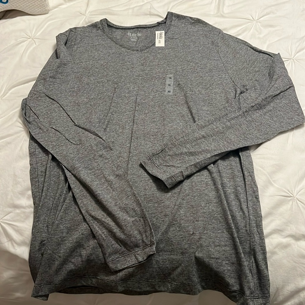 Brand New Old Navy Long sleeve Tee